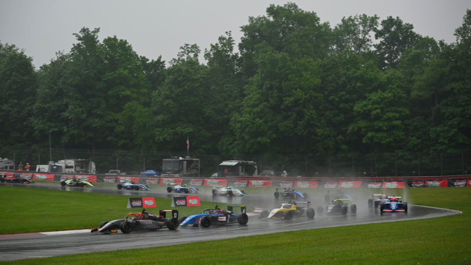 Loiacono Masters Mid-Ohio Rain  for First USF Juniors Win