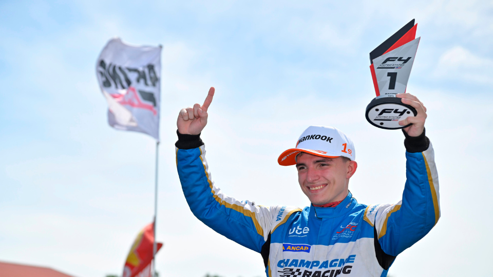 Gastón Irazú Wins F4 U.S. Race 1 at Mid-Ohio