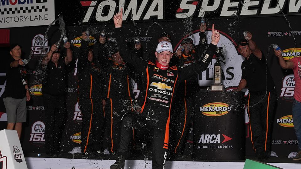 Connor Zilisch fends off William Sawalich in thrilling race at Iowa Speedway